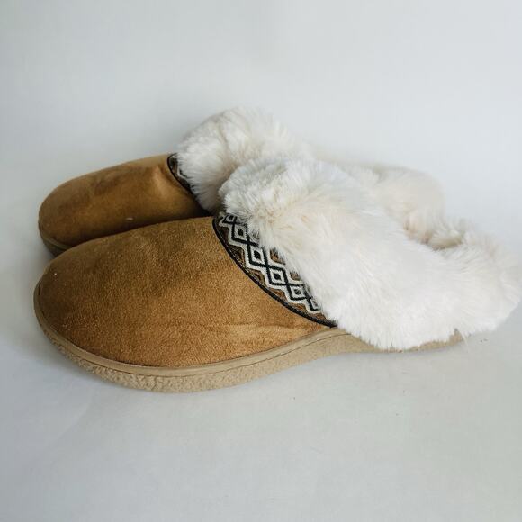 Isotoner Women’s Classic Comfort Hoodback Slippers Size XL 9.5-10 Buckskin - Picture 1 of 15